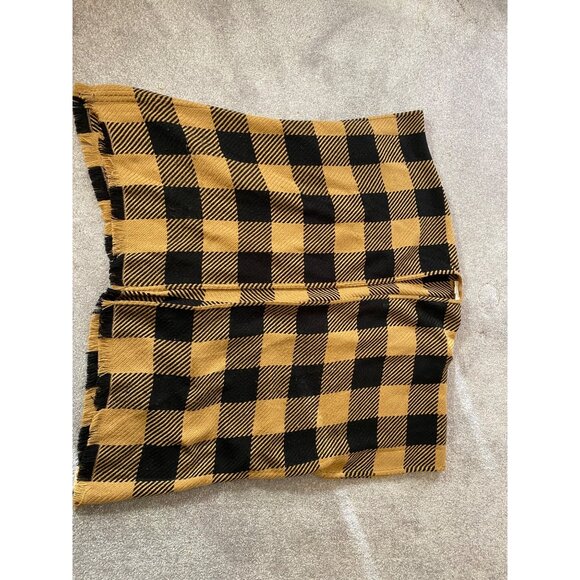 Loft Plaid Poncho Set Of 2 Black & Tan Red & White Fringed Hem Small - Picture 8 of 13